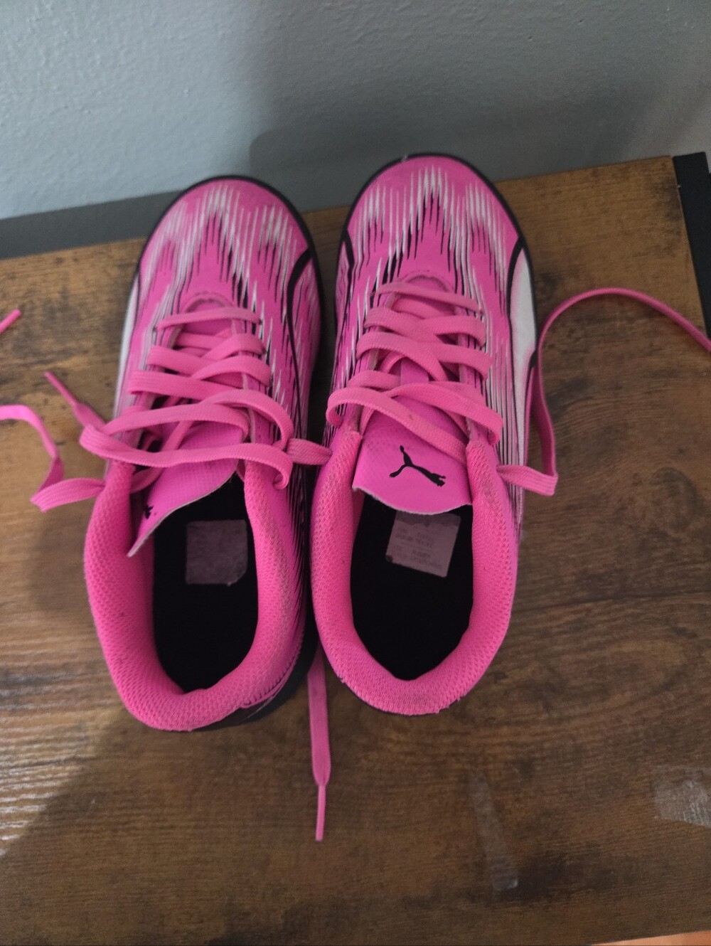 Puma Youth Ultra Play TT  Artificial Turf Soccer Shoes in Poison Pink.  12